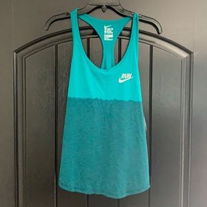 Womens Nike tank top size Medium